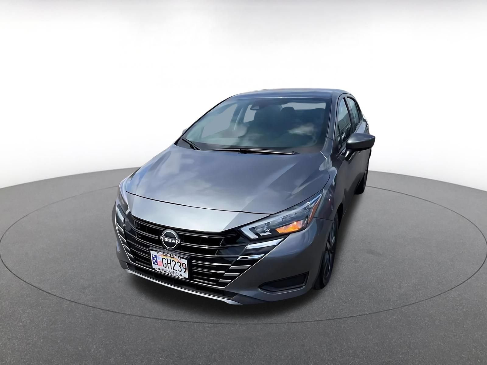 Used 2025 Nissan Versa SV FWD image 7