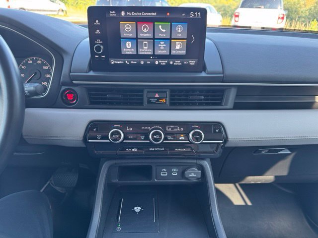 Used 2025 Honda Pilot Touring image 31