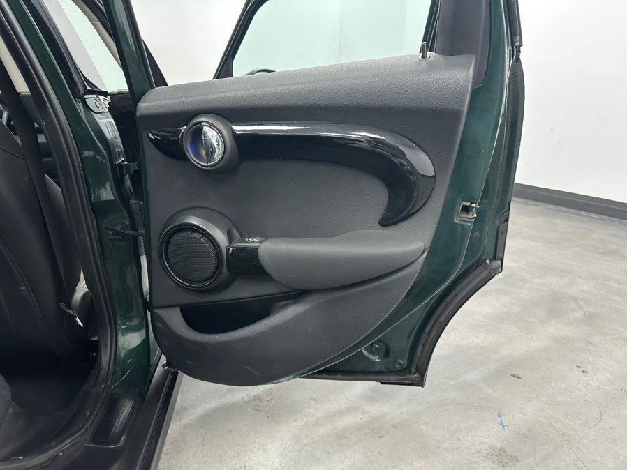 Used 2019 MINI Cooper S w/ Storage Package image 29