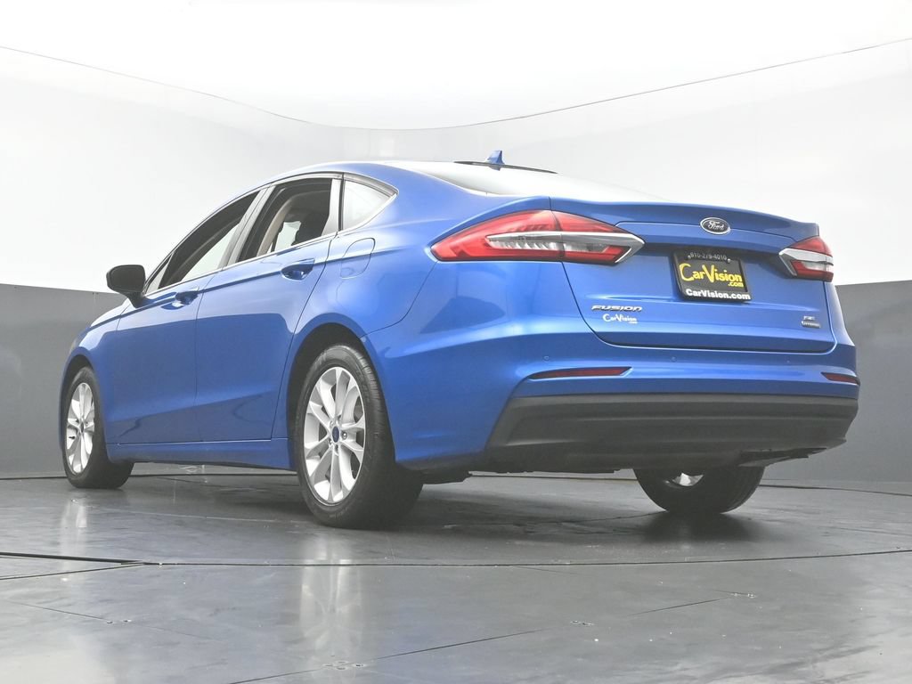 Used 2020 Ford Fusion SE FWD image 45