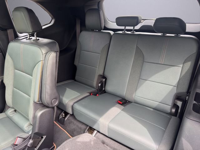 Used 2024 GMC Acadia AT4 w/ Super Cruise Package image 20