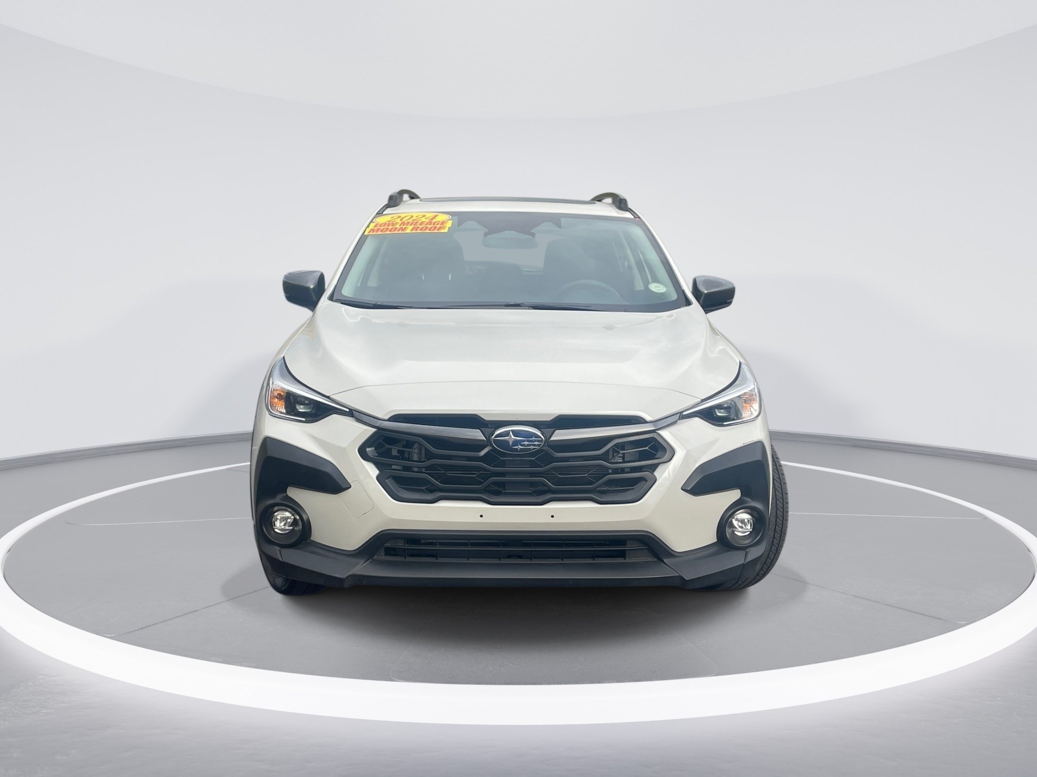 Used 2024 Subaru Crosstrek 2.0i Premium AWD/4WD image 2