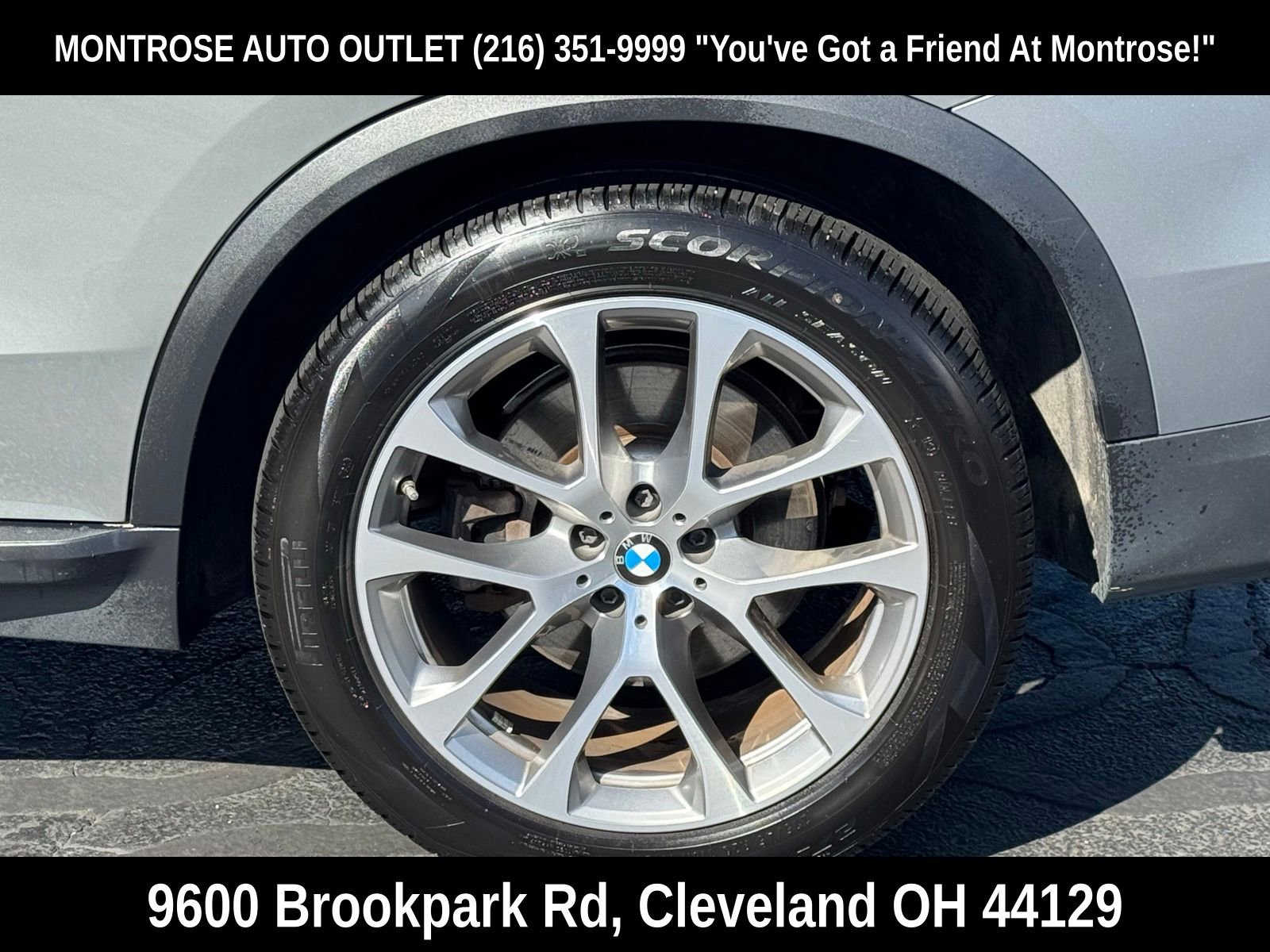 Used 2024 BMW X5 xDrive40i w/ Premium Package image 60