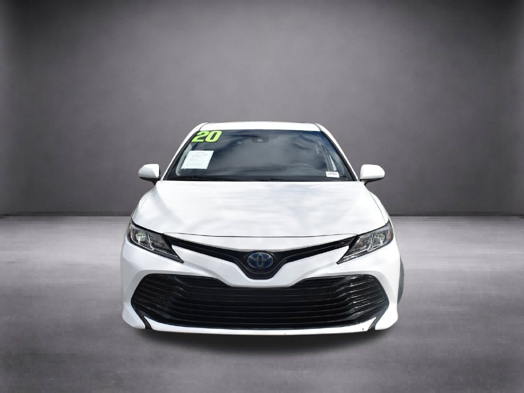 Used 2020 Toyota Camry LE FWD image 3