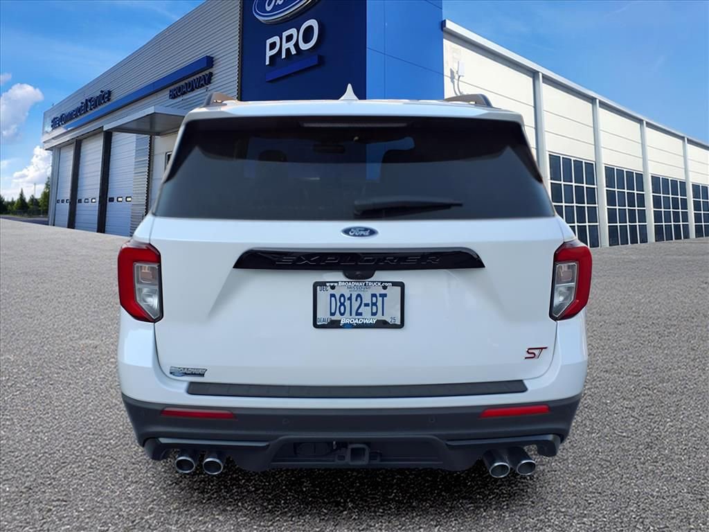 Used 2024 Ford Explorer ST w/ Equipment Group 401A image 24