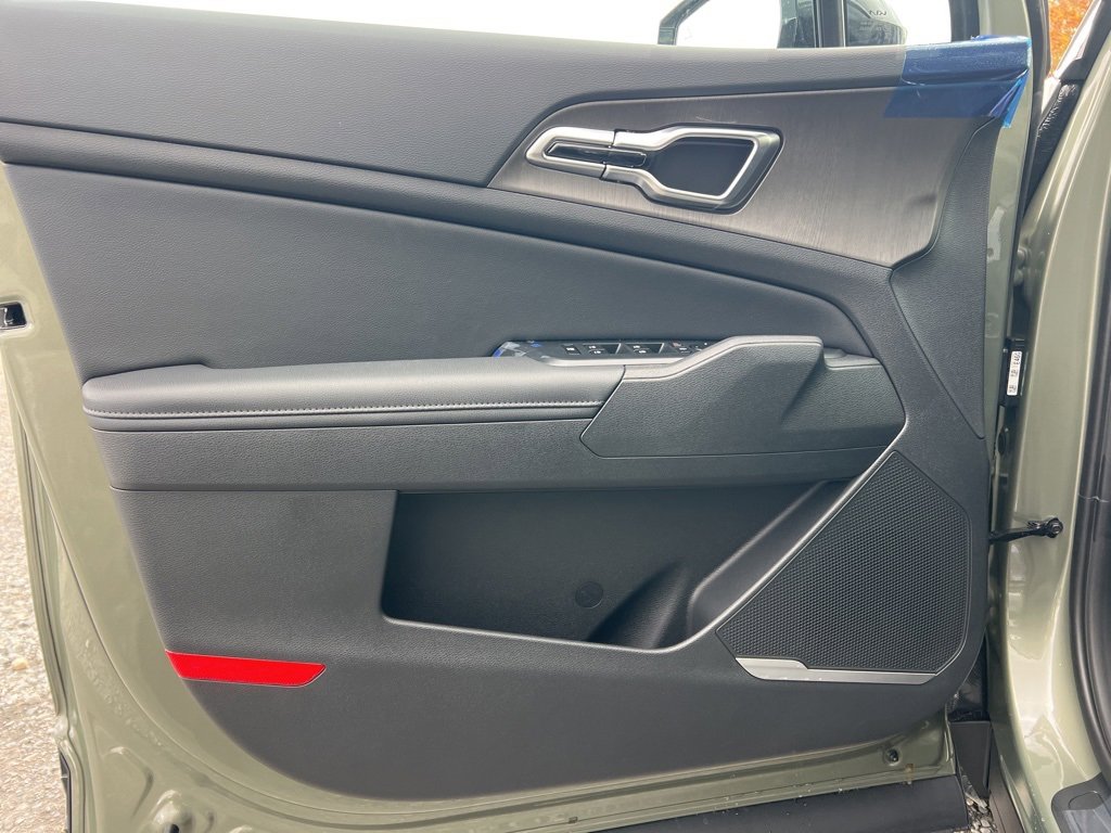 New 2026 Kia Sportage X-Line image 8