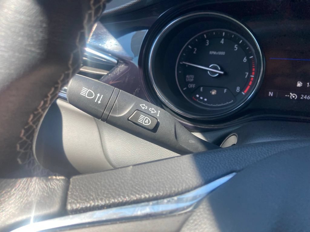 Used 2023 Buick Encore GX Select FWD image 25