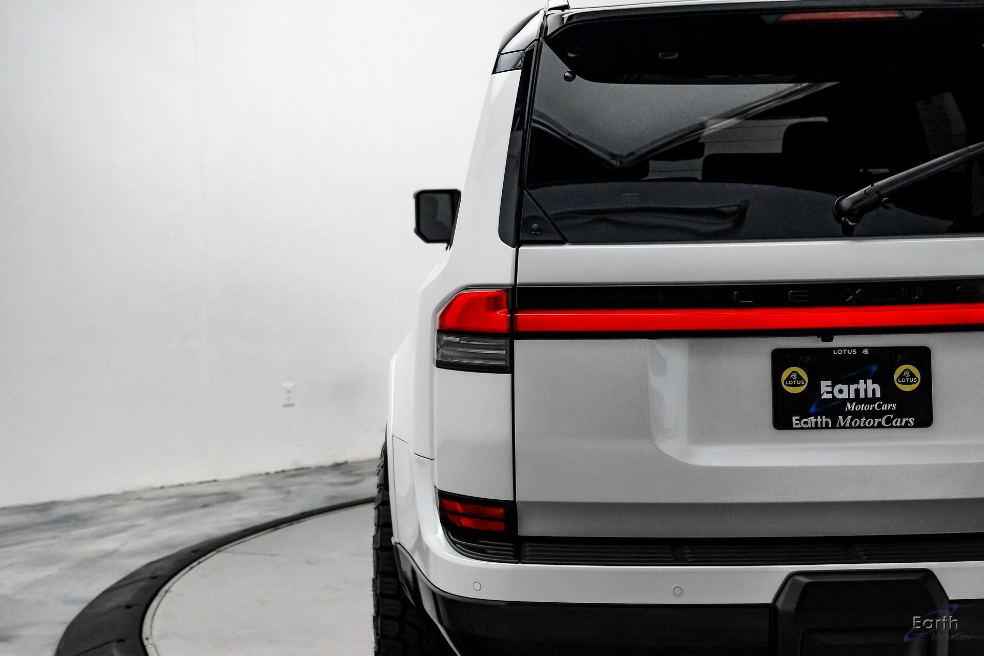 Used 2025 Lexus GX 550 550 Luxury+ 22 VOSSEN WHEELS w/ Accessory Package (2T) image 15