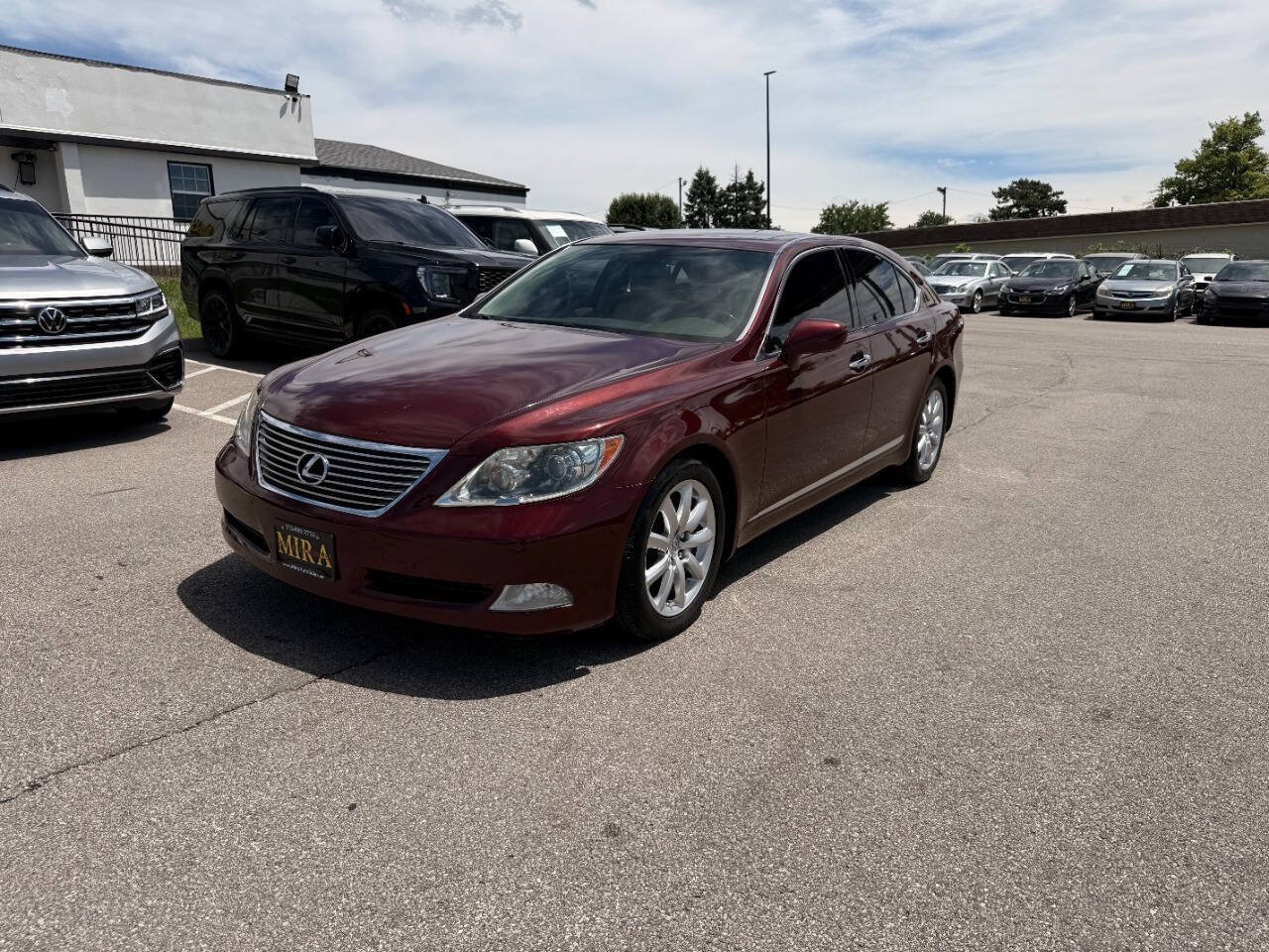 Used 2009 Lexus LS 460 RWD image 2