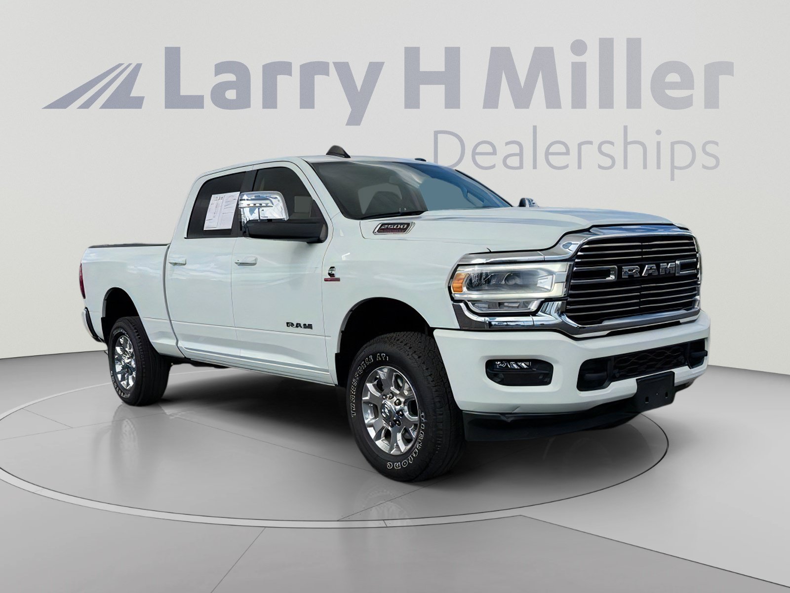 Used 2024 RAM 2500 Laramie AWD/4WD image 8