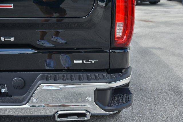 New 2025 GMC Sierra 1500 SLT w/ SLT Premium Package image 23