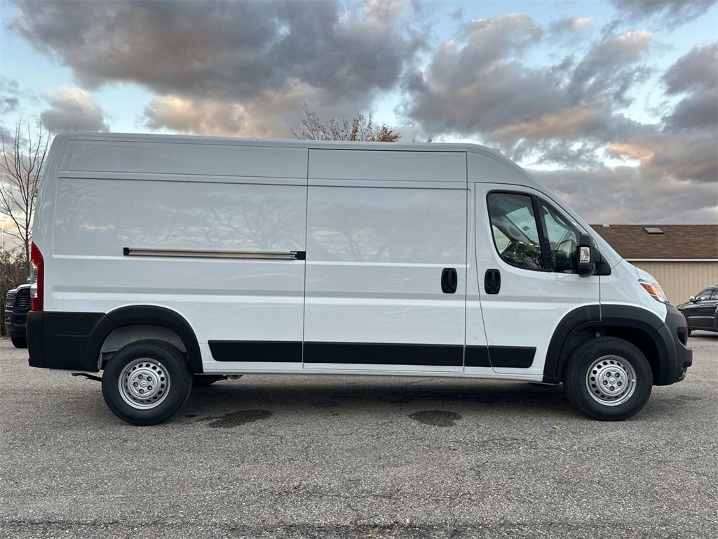 New 2026 RAM ProMaster 2500 image 2