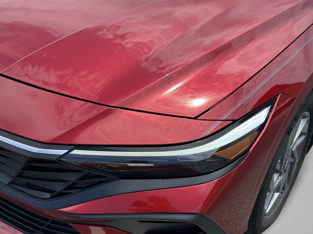 Certified 2024 Hyundai Elantra SEL FWD image 33