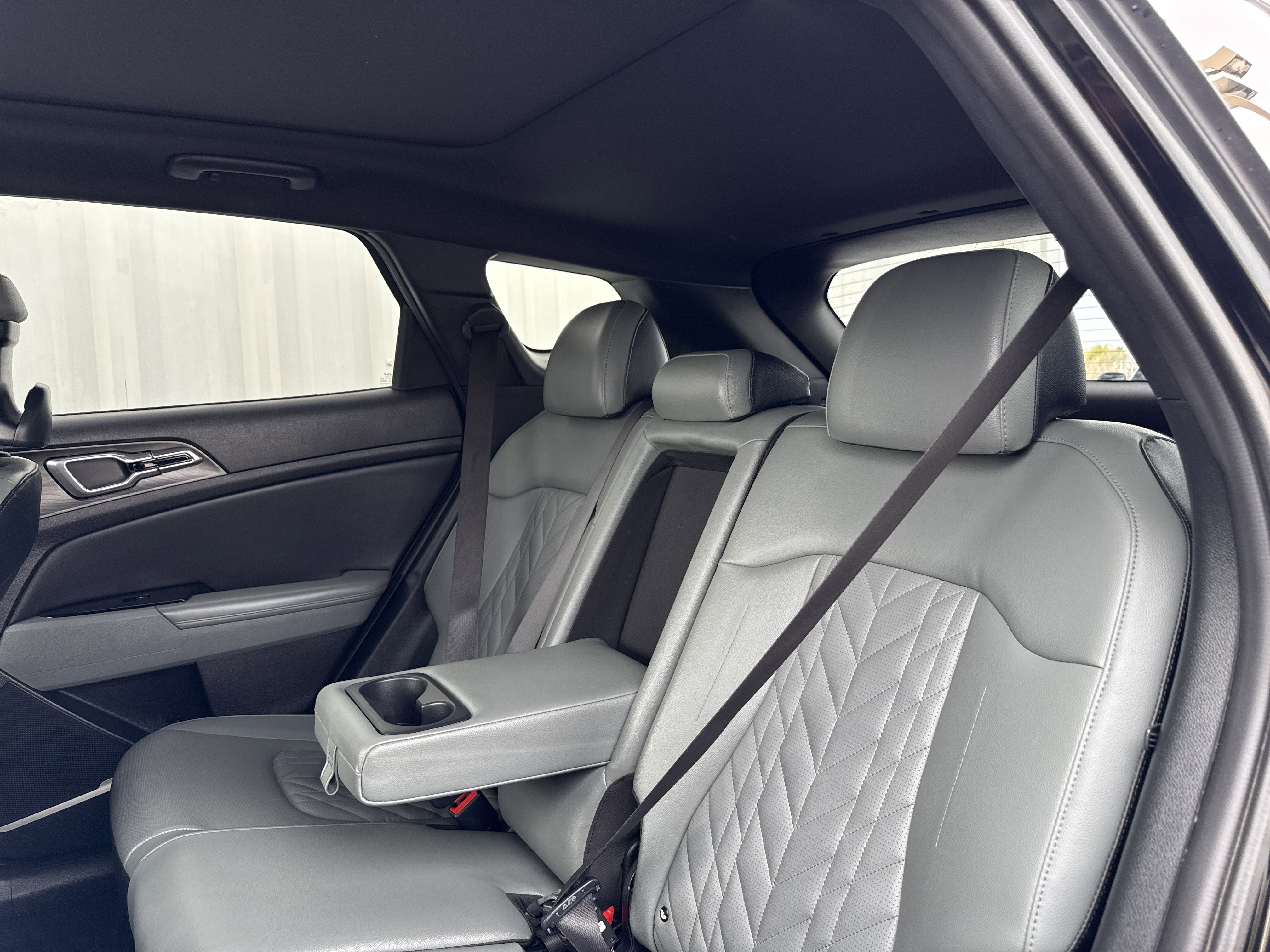 Used 2023 Kia Sportage X-Line w/ X-Line Premium Package image 32