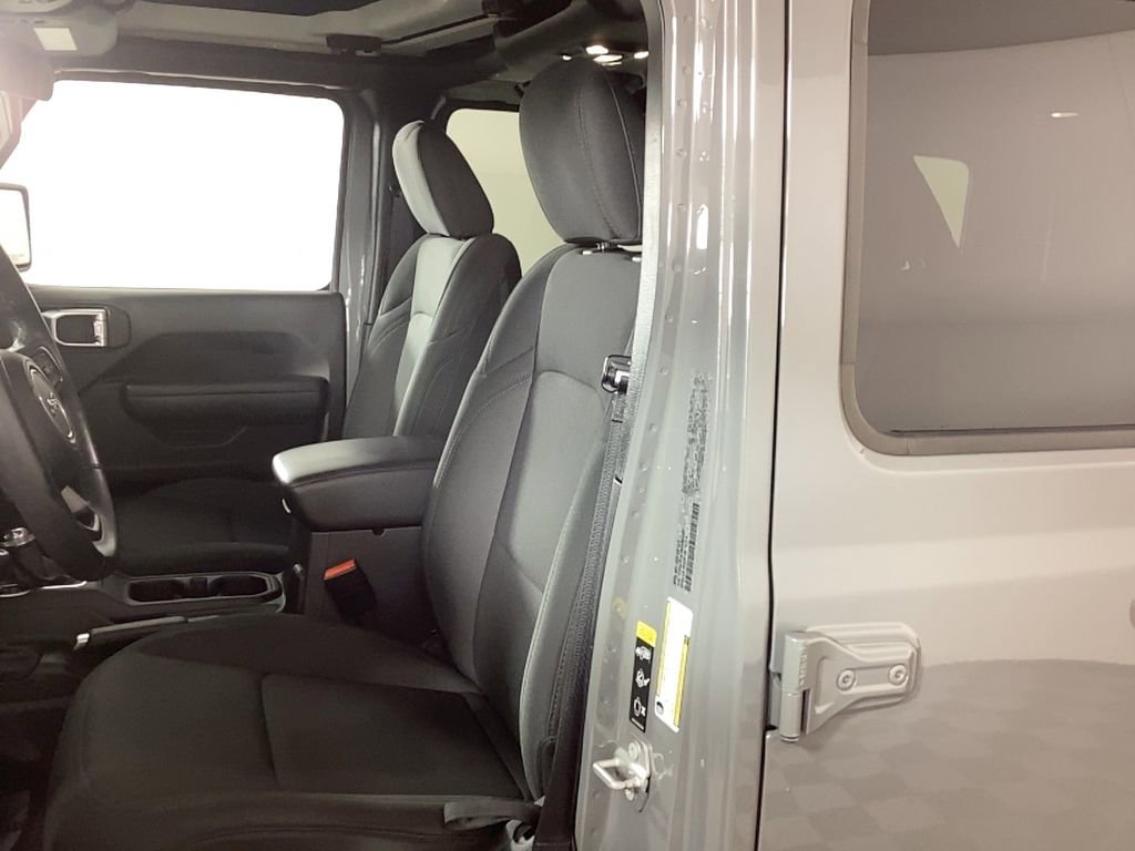 Used 2021 Jeep Wrangler Unlimited Sport image 14