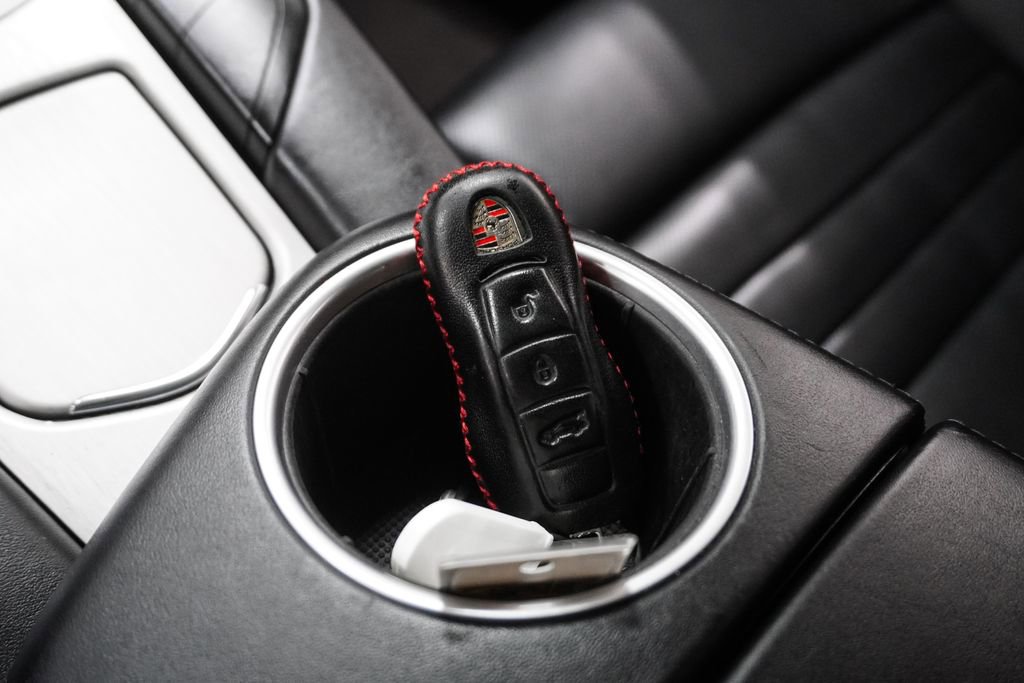 Used 2014 Porsche Panamera Turbo image 27