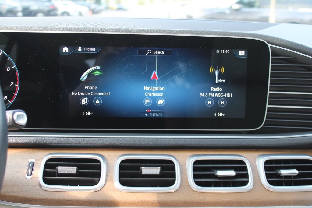 Used 2022 Mercedes-Benz GLE 450 4MATIC w/ AMG Line Exterior image 21