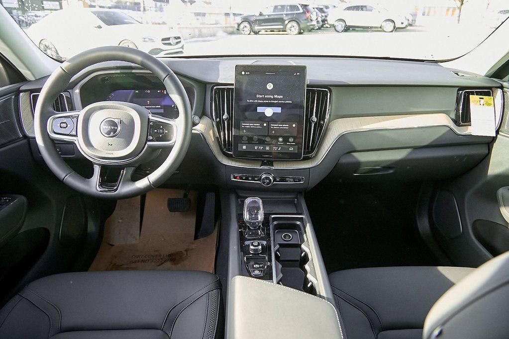 New 2026 Volvo XC60 B5 Plus w/ Climate Package image 24
