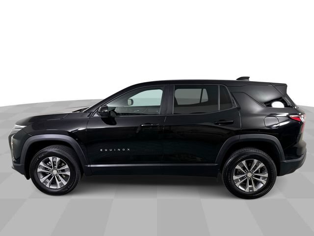 Used 2026 Chevrolet Equinox LT FWD image 5