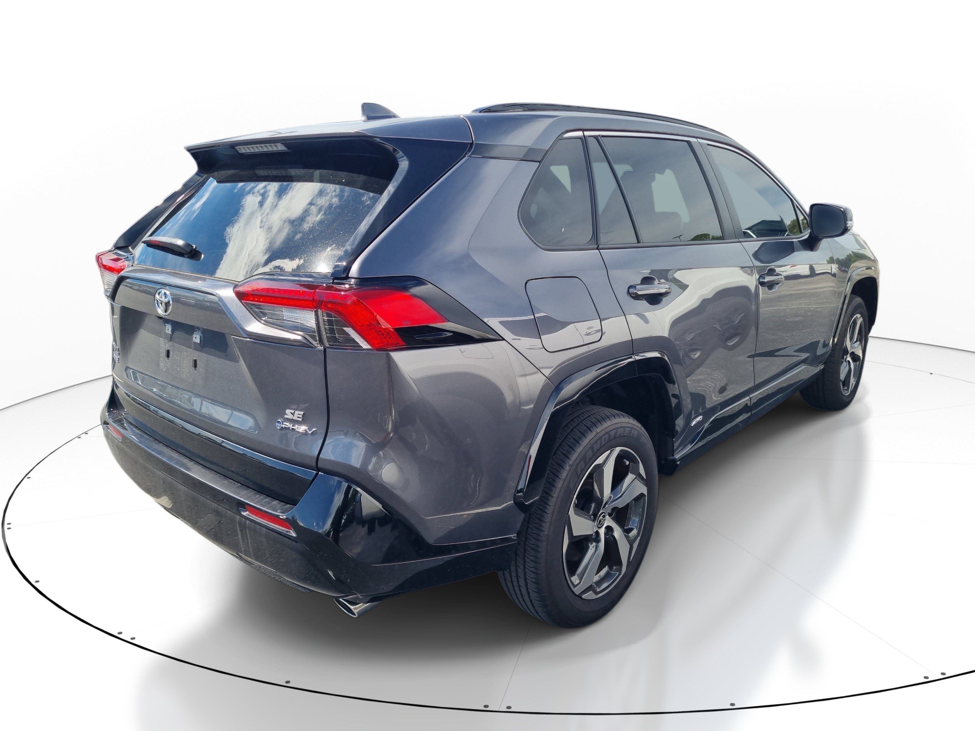 Used 2025 Toyota RAV4 SE AWD/4WD image 9