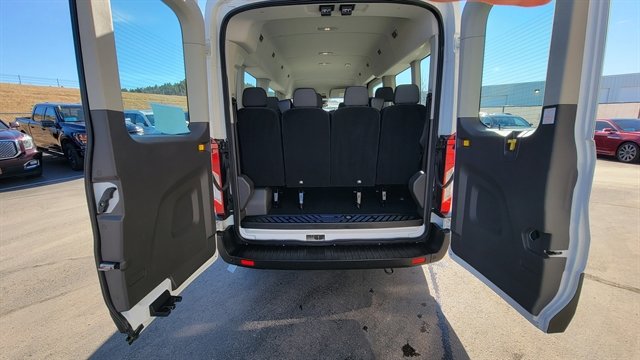 Used 2022 Ford Transit 350 XLT image 46