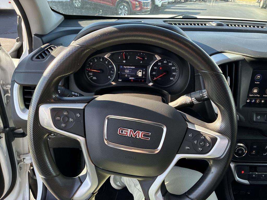 Used 2022 GMC Terrain SLE image 14