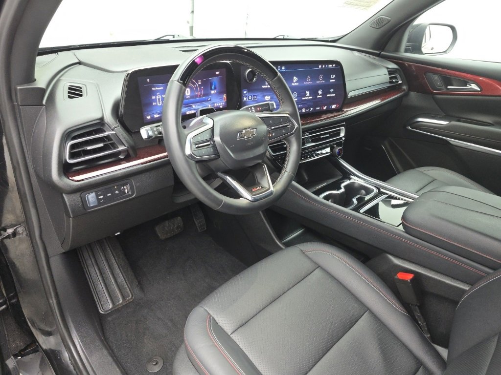 Used 2024 Chevrolet Traverse Z71 w/ Enhanced Driving Package image 16