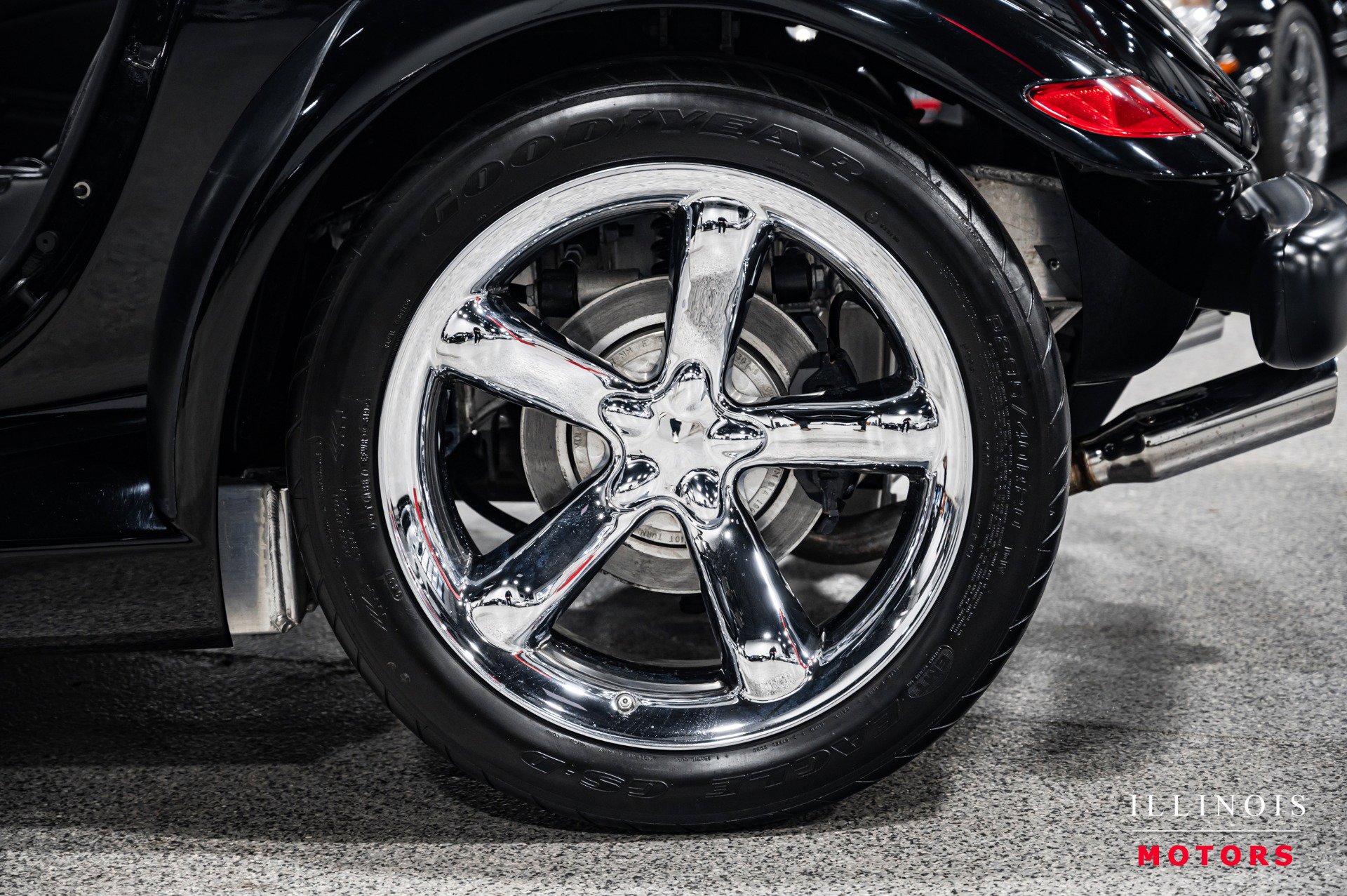Used 2000 Plymouth Prowler RWD image 9