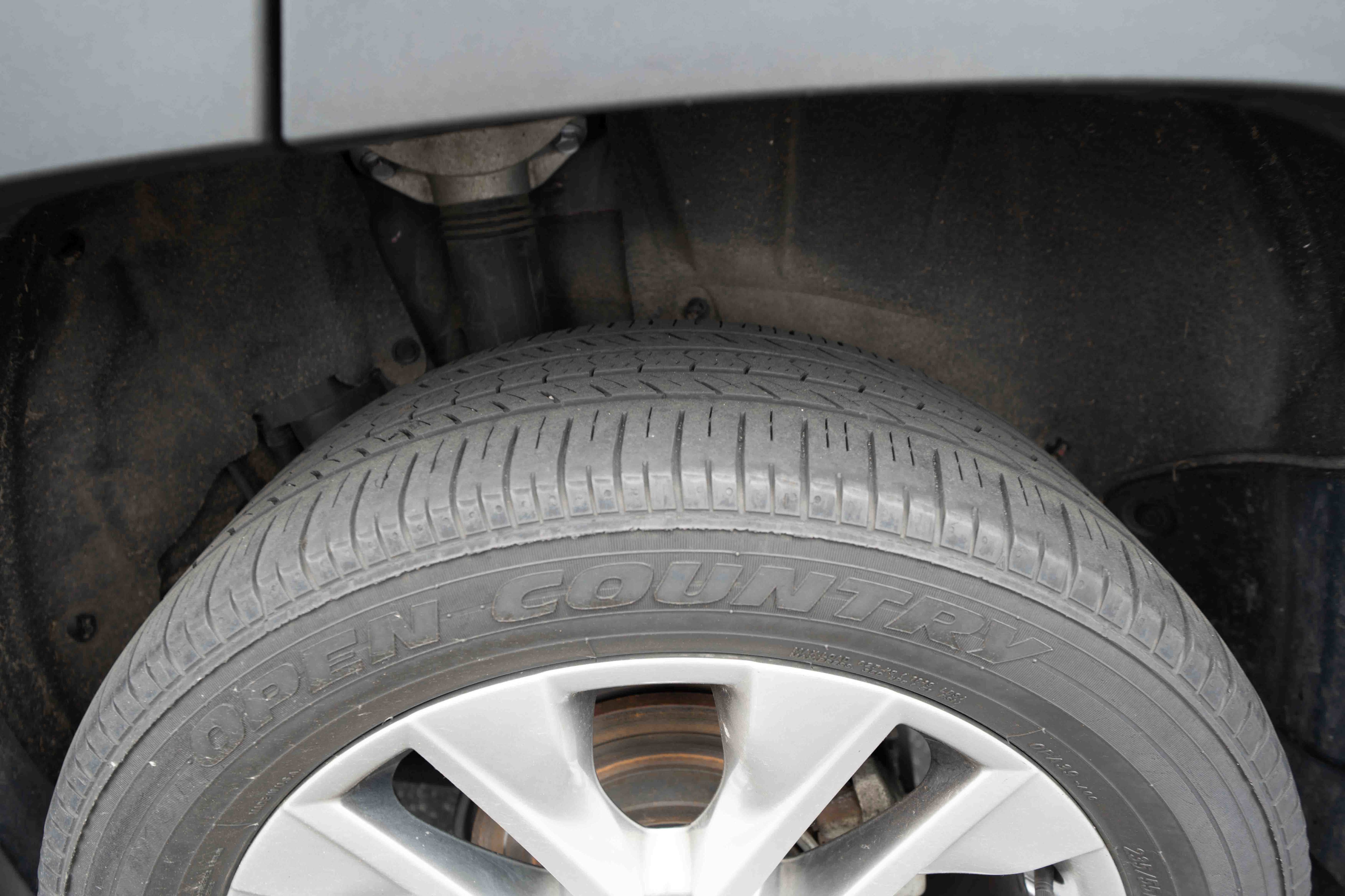 Used 2022 Toyota RAV4 Limited w/ Limited Grade Weather Package AWD/4WD image 31