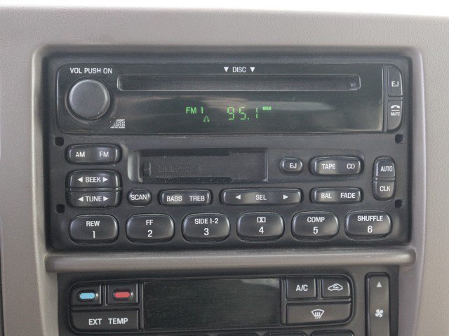 Used 2002 Ford Excursion Limited AWD/4WD image 21