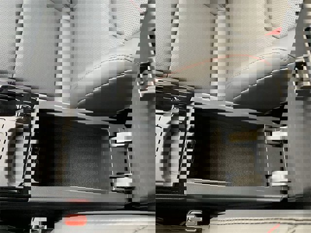 New 2025 Toyota Prius Plug-In Hybrid image 26