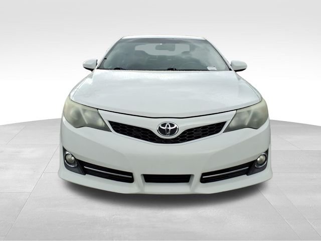 Used 2012 Toyota Camry SE FWD image 13