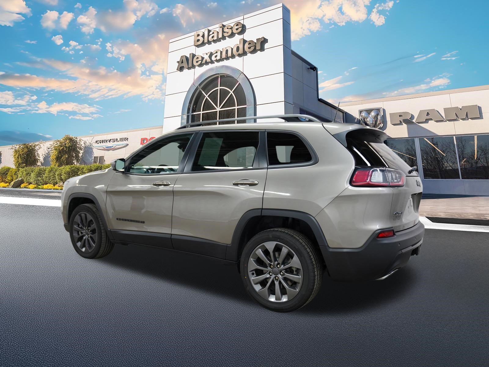 Used 2021 Jeep Cherokee Latitude Lux 80th Anniv w/ Quick Order Package 26U 80TH AWD/4WD image 9