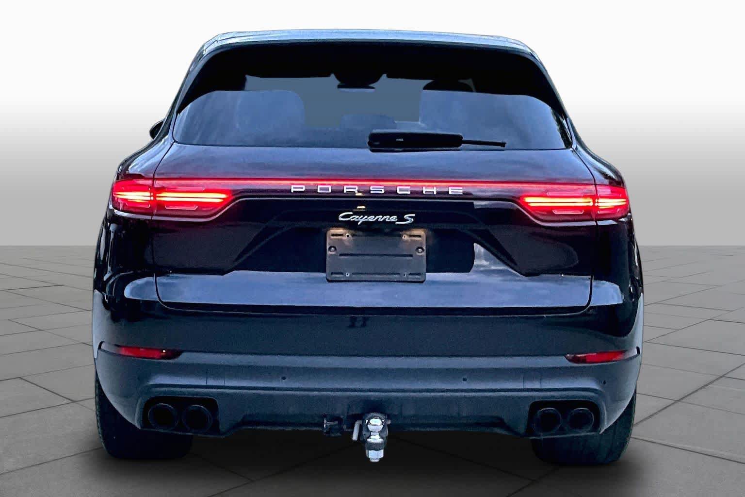 Used 2019 Porsche Cayenne S AWD/4WD image 5