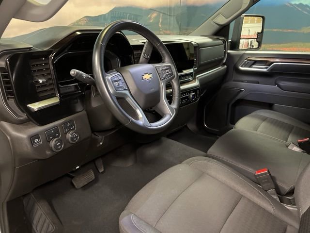 Used 2025 Chevrolet Silverado 2500 LT w/ Convenience Package image 30