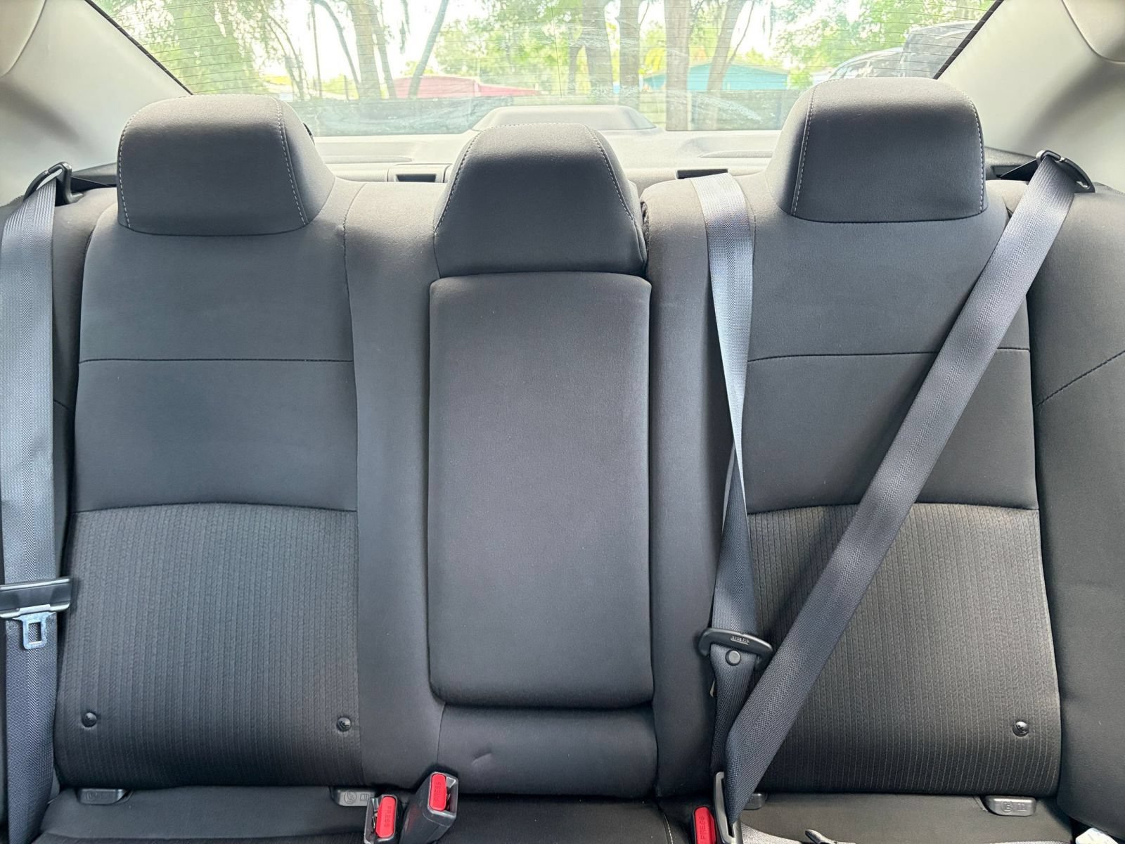 Used 2025 Nissan Altima 2.5 SV FWD image 33
