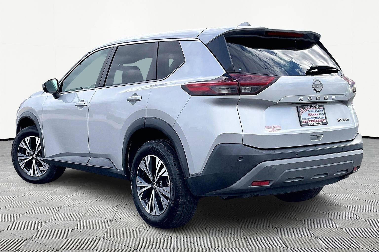 Used 2022 Nissan Rogue SV image 10