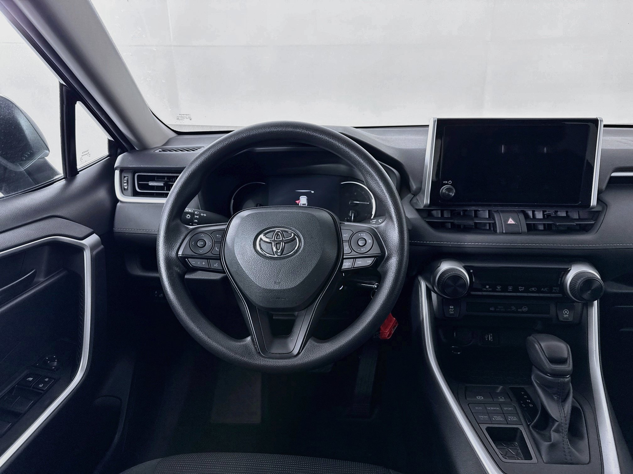 Certified 2025 Toyota RAV4 LE AWD/4WD image 20