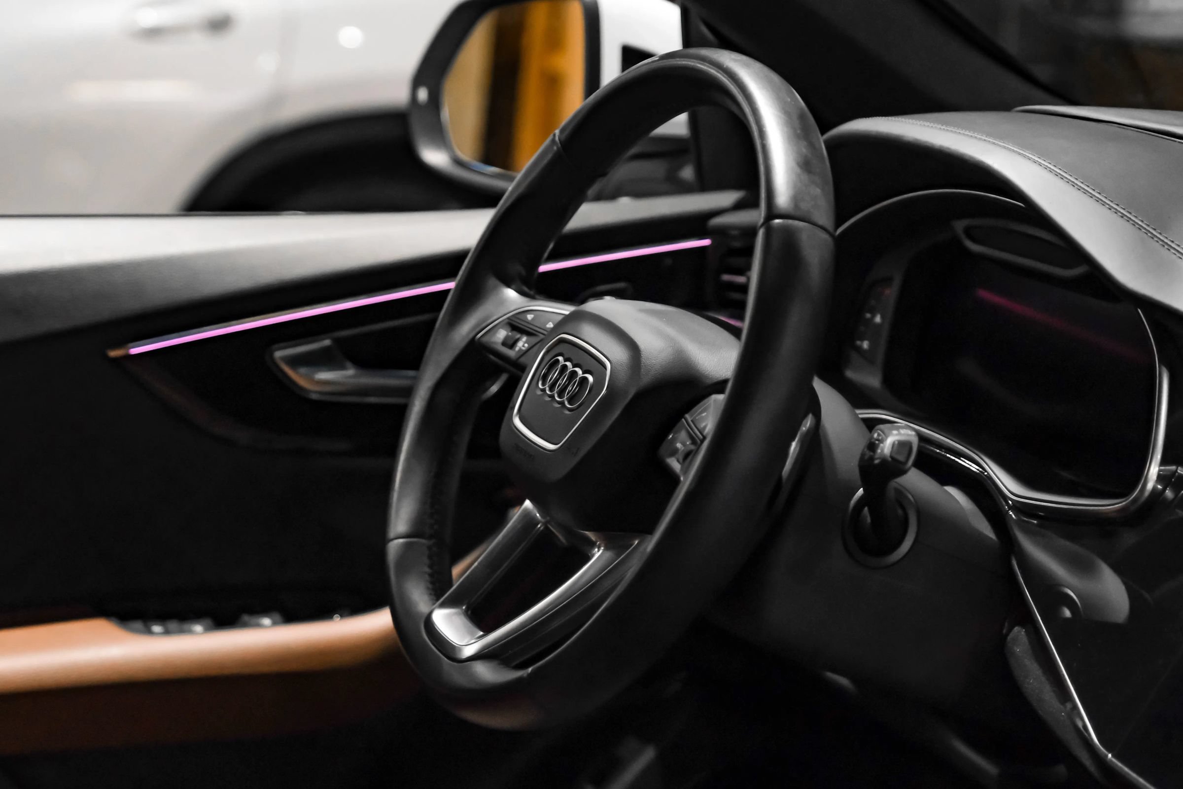 Used 2019 Audi Q8 Prestige w/ Year 1 Package AWD/4WD image 13