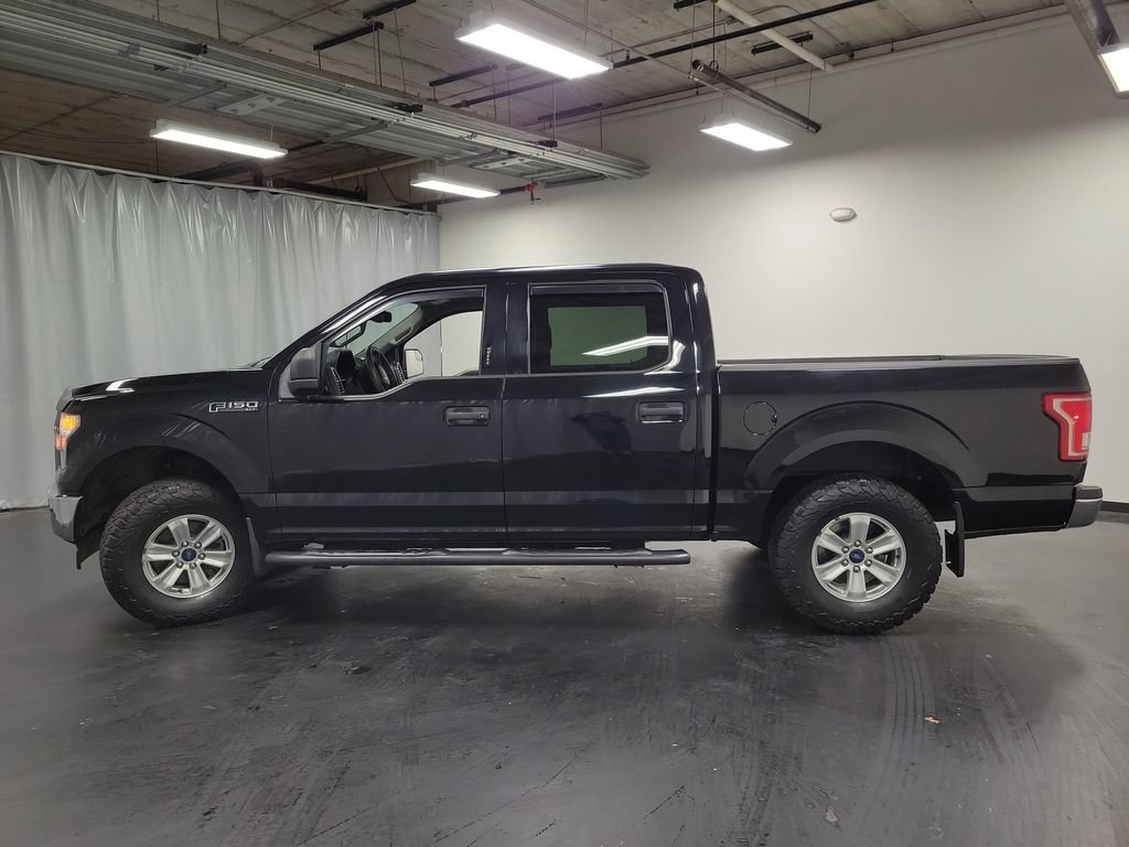 Used 2017 Ford F150 XLT RWD image 6