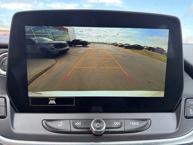 Used 2025 Chevrolet Blazer LT FWD image 17