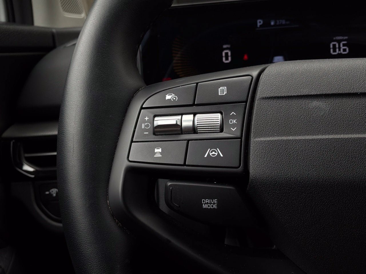 Used 2026 Kia Sportage LX FWD image 32