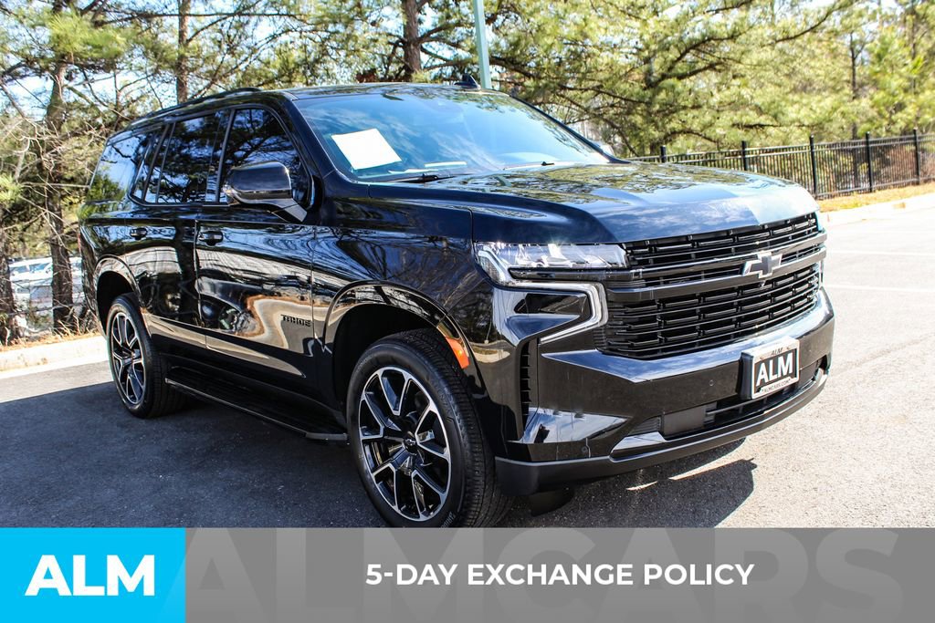 Used 2024 Chevrolet Tahoe RST w/ Luxury Package AWD/4WD image 4