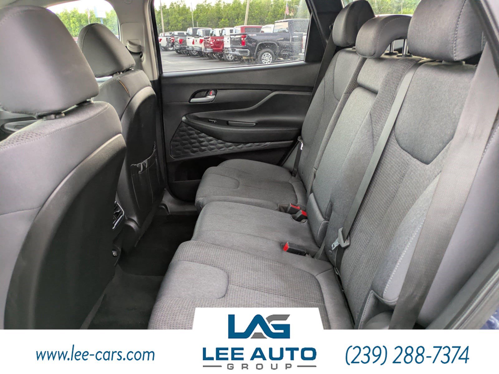 Used 2022 Hyundai Santa Fe SE FWD image 11