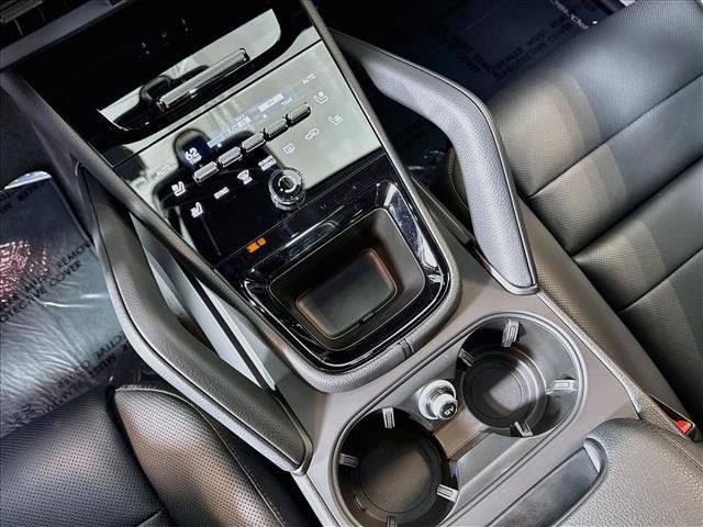 Certified 2026 Porsche Cayenne AWD/4WD image 17