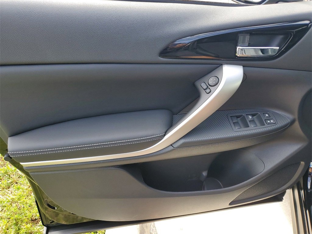 New 2025 Mitsubishi Eclipse Cross SE image 19