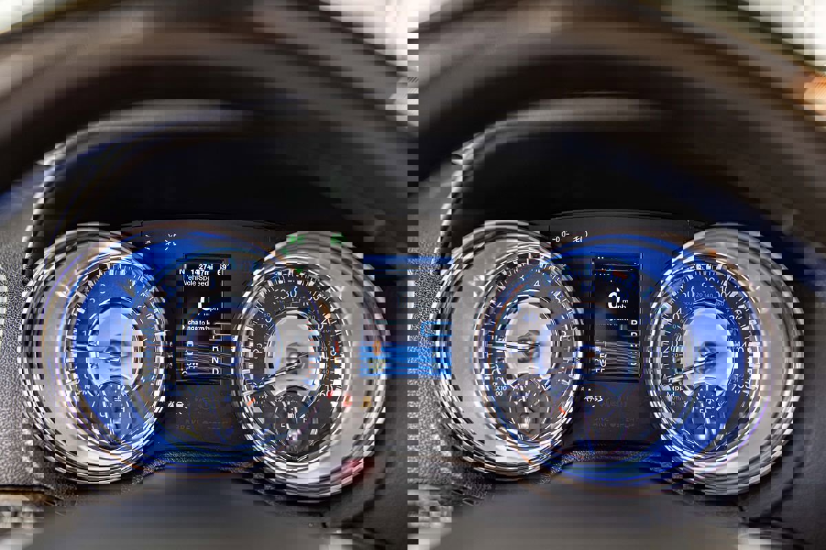 Used 2012 Chrysler 300 C w/ 19-Premium Speaker Group AWD/4WD image 22