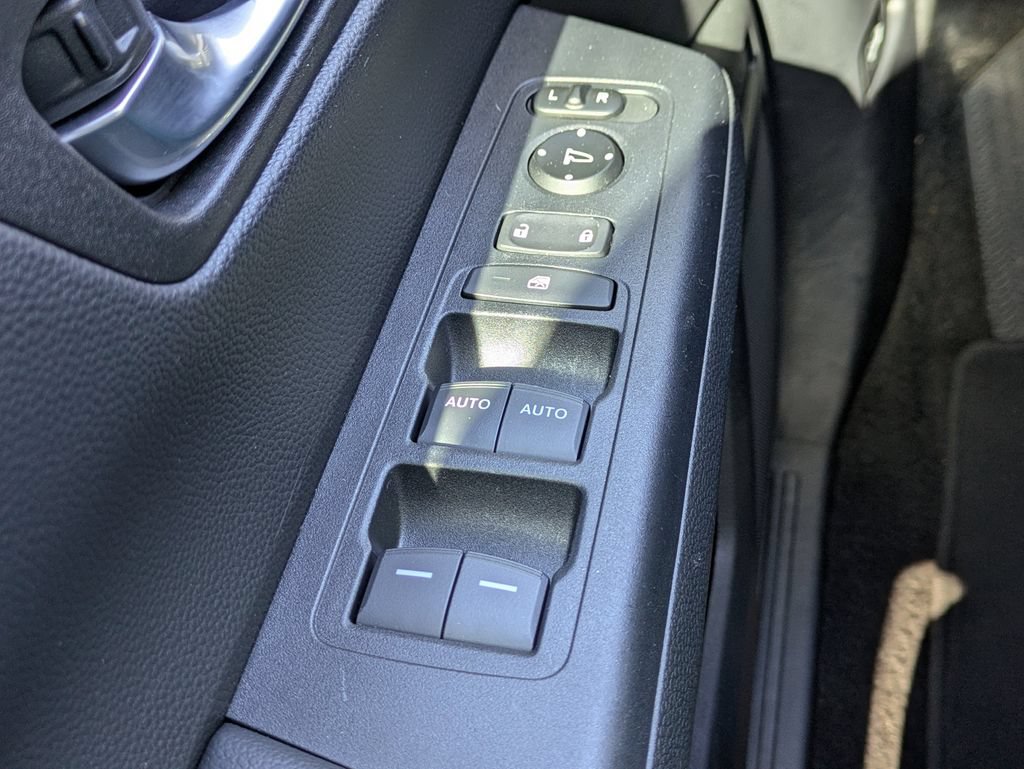 Used 2023 Honda CR-V Sport image 24