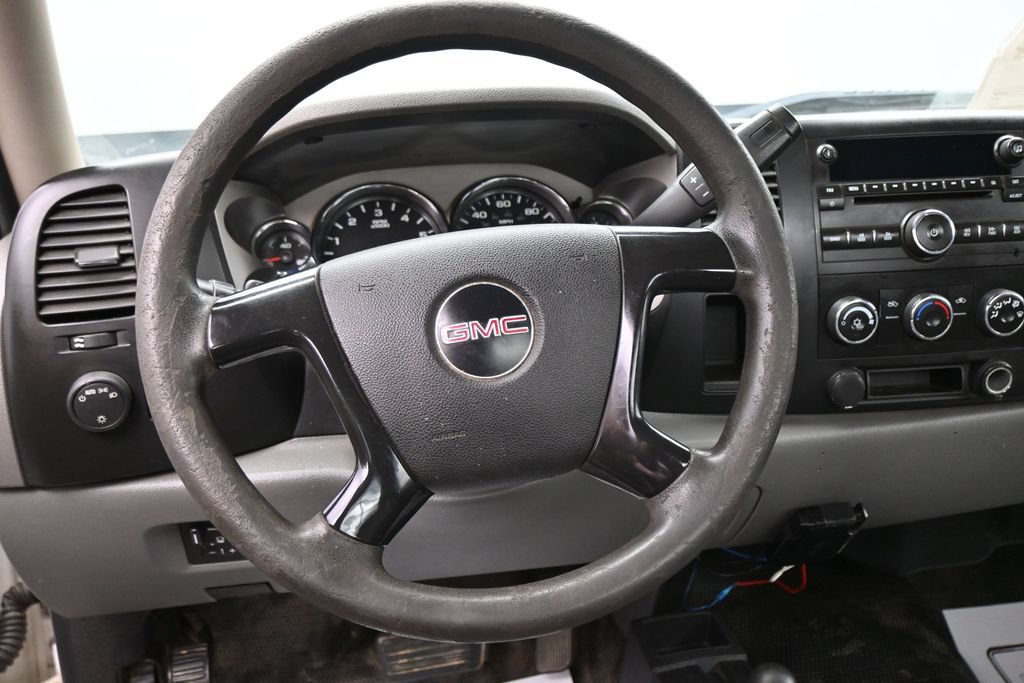 Used 2009 GMC Sierra 2500 W/T w/ Snow Plow Prep Package AWD/4WD image 15