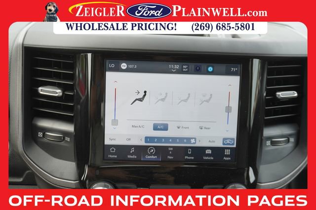 Used 2023 RAM 3500 Tradesman w/ Convenience Group image 18